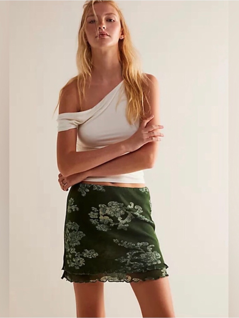 Free People X-Small Green Poppy Mesh Mini Skirt Floral Lettuce Hem Boho Y2K